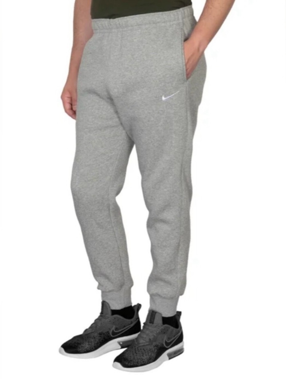 Nike Sportswear Club
Men's Joggers NWT